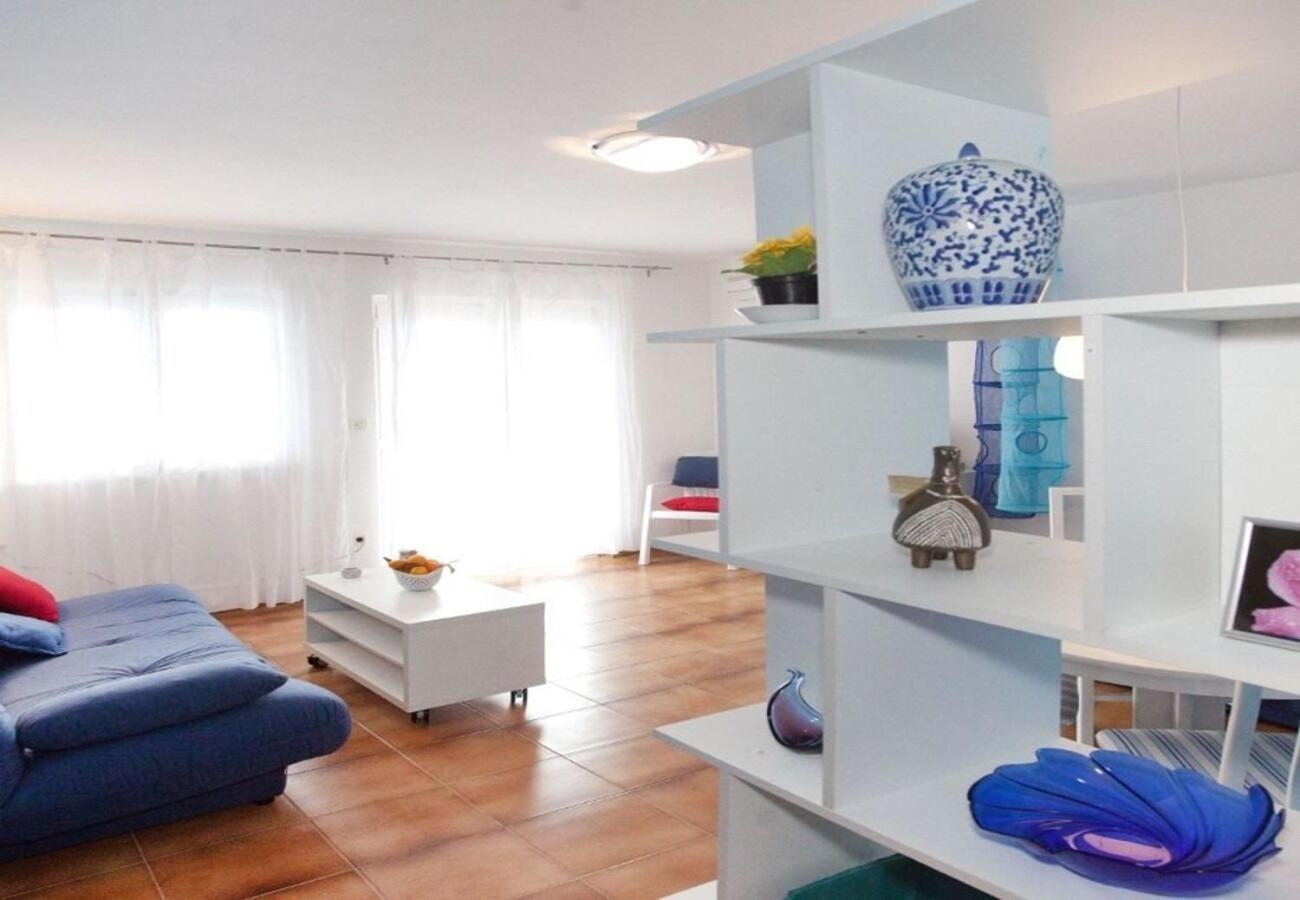 Apartments Filip Трогир Экстерьер фото